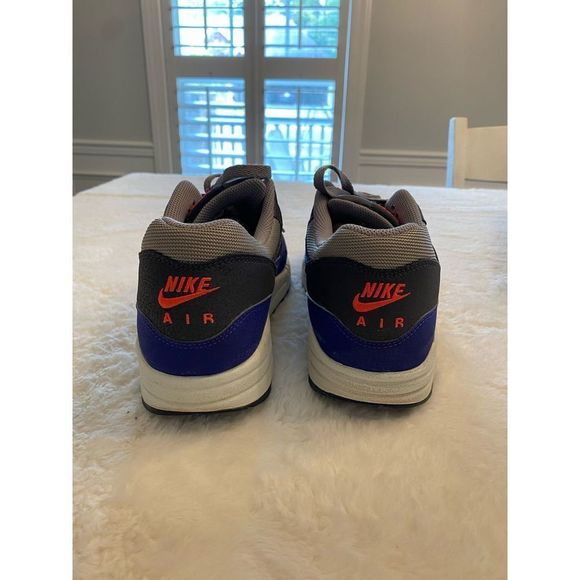 Air Max 1 Essential main image 9